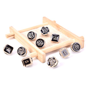 [haoh] เข็มกลัดคริสตัลไข่มุกดอกไม้ขนาดเล็ก10ชิ้น เซ็ตกระดุมเสื้อสูทขาปก