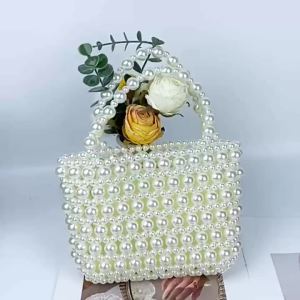 Autumn new collection: French-style niche design exquisite pearl-embellished handbag popular among influencers and socialites woven basket bag