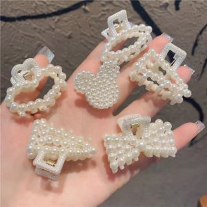 Small size Hair Claw Pearl Hair Claw Pearl Fashion Girl Hairpin Crab Retro Hair Clips Hair Accessories for Women Girls