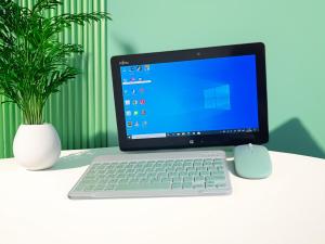 แท็บเล็ต 2in1 Fujitsu ArrowsTab Q665/M Intel CoreM-5Y31(RAM:4 GB/SSD:128GB