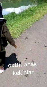 baju stelan anak perempuan oversize usia 5 s/d 10 tahun  warna army  bahan wafle premium [Zheera kids]