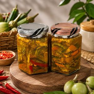 250g Acar Timun Sarawak Sayur Acar Bawang Lobak Merah