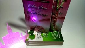 Etika islam dalam membina Rumah Tangga