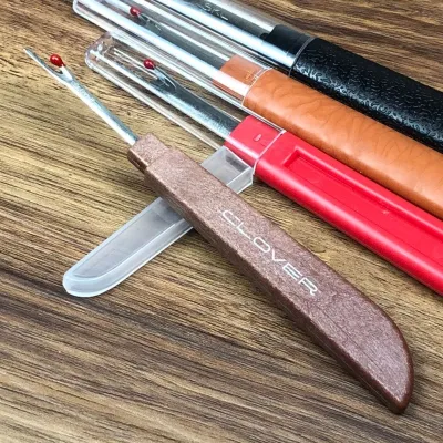 Pendedel Sontekan Benang Besar Kayu / Warna-Warni / Hitam / Clover Seam Ripper