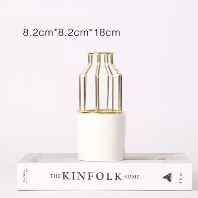 U-like Nordic Golden Bird Decoration Ornaments Modern Ceramic Bird Statues Animal Sculpture Home Living Room Decoration Crafts /Nordic vases Decoration