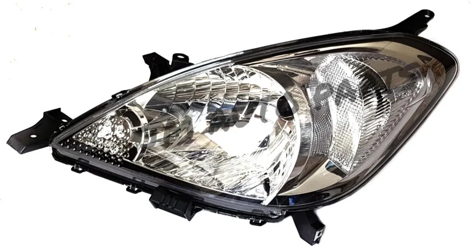 Toyota Innova 2005 2011 Left (Driver Side) Head Light Head Lamp HeadLight  HeadLamp