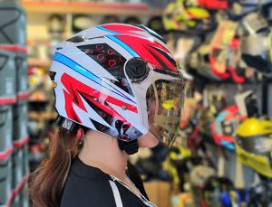 Nón bảo hiểm 3/4 có kính XH01Asia M115Asia M168