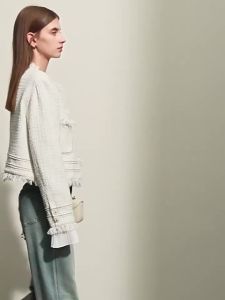 Autumn light luxury short straight coat with coarse tassels and pleated cuffs for women  WT2-1241TM1008-B