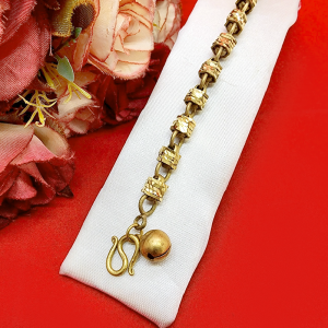 สร้อยข้อมืองานดิบทองเหลืองลายปล้องตัดลายห้อยกระพรวน ความยาว 6.5 นิ้ว ลายเเฟชั่น งานดิบไม่ได้ชุบ ทองเหลืองโบราณ พร้อมส่ง