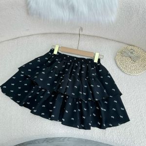 Chân Váy Nữ Ngắn Xếp Ly 2 Tầng(Có Bigsize)Họa Tiết In Nơ Form Xòe Cạp Cao Lưng Chun Vải Lụa Xoa Mềm Mại 50-95kg [ Shop 2 ]