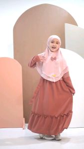 METAGRUP BOLERONYA MENYATU POLOS PLAIN SET BERGO TALI JILBAB ARUNI GAMIS ANAK LABELLA LUCU