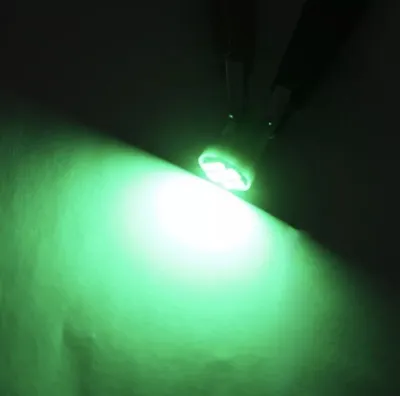 ไฟหรี่ ไฟวัดบูส T10 8smd หัวตัด ไฟส่องป้าบทะเบียน (ราคา 1 หลอด) สินค้าพร้อมส่งจากไทย