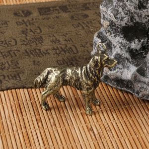 Tượng Nhỏ Phong Thủy Bằng Đồng Kiểu Dáng Chú Chó Golden Cây Cảnh  (Kích Thước: 3.2 x 4.7cm)