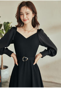 Đầm cổ tim ngắn tay phồng dài dáng xòe tròn rộng tặng kèm dai