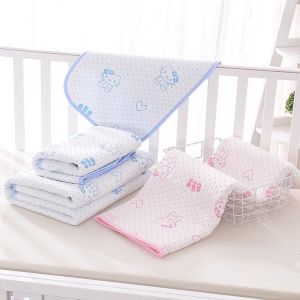 Lót lót chống thấm 4 lớp mềm mịn cho bé sơ sinh thay bỉm lót nôi kích thướt 50x60 cm