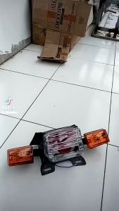 STOPLAMP ASSY DIAMOND LAMPU STOP BELAKANG ASSY DIAMOND HONDA GL100 GL 125 SET PANGKON DAN LAMPU SEIN MIKA KUNING FREE EMBLEM STOPLAMP