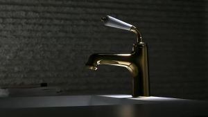 LDIES Gold Bathroom Basin Faucet Hot and Cold Crane Brass Sink Mixer Single Lever Sink Faucet Water Faucet Crane Brush Gold Q8Z3P