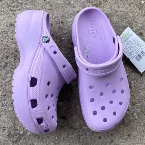 Crocs Platform Clog //Buy1pair Free 4 Jibbitzs=100฿// รองเท้าส้นสูง 3" รองเท้าแตะผู้หญิง รองเท้าส้นตึก รองเท้าหัวโตผู้หญิง แฟชั่นใหม่เบานิ่มใส่สบาย พร้อมส่ง