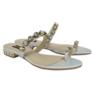 TANGO รองเท้าแฟชั่นสตรีรุ่น LALA รองเท้าแตะ หนังแท้ แบบสวม ประดับเพชร