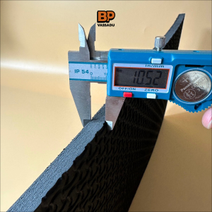 แผ่นยาง EVA กันลื่น สีดำมีลาย ขนาด 240x130 ซม. (หนา 3-10 มิล) แผ่นปูพื้น แผ่นกันกระแทก โฟมยาง Anti-slip EVA Foam Sheet