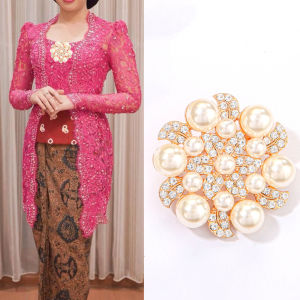 Bros Elegan Mutiara/Bijoux Berlapis Emas/White Zircon - Aksesoris Fashion Wanita
