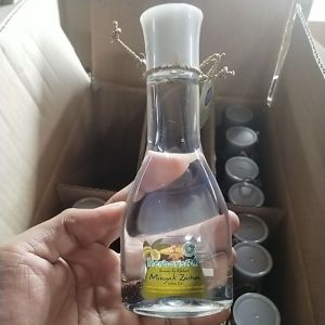 Herborist Minyak Zaitun Pelembut Kulit dari Ekstrak Olive Pelembab Serbaguna