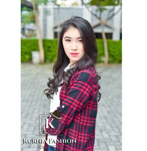 Kemeja Flanel Wanita Blouse Kotak-kotak Baju Korean Style Wanita 2023