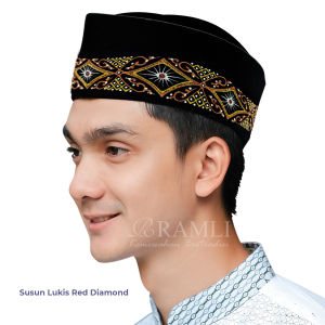 Ramli Peci Songkok Susun Lukis Red Diamond