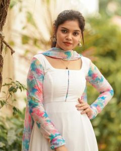 NEW COLLECTION GEOURGETTE PRINT KURTIS