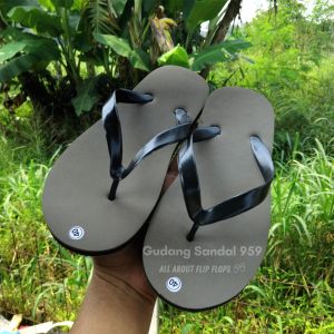 SENDAL JEPIT ANAK CEWEK DAN COWOK LUCU WARNA ABU ABU TERMURAH