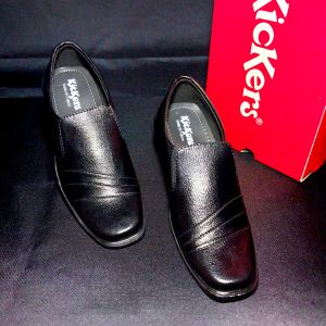 Sepatu Formal Pria Pantofel Terbaru 2025 Sepatu Casual Pria Keren Sepatu Cowok Kondangan Sepatu Laki Laki Dewasa Pantofel Hitam Korean Style