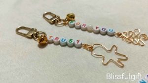 SG Handmade Customised Name Reindeer Gingerbread Man Christmas Tree Bag Charm Personalised Keychain Christmas Gift