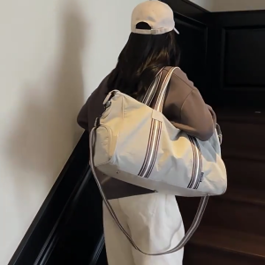 กระเป๋าใส่เสื้อผ้าเดินทางกระเป๋าถือลำลองสำหรับผู้หญิงชั่วข้ามคืน Tas Gym กระเป๋าสะพายไหล่แฟชั่นกันน้ำของขวัญสำหรับ Tas Barang ส่วนตัว