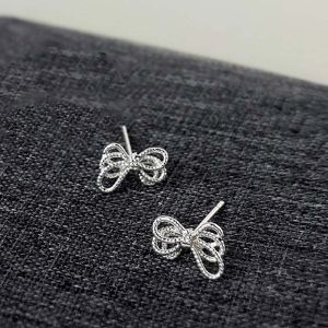 Corinna Simple Twists Rope Bow Earrings Women Exquisite Versatile Earrings Earrings Compact High-end
