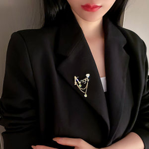 [fenggongshuode] Rhinestone Nữ Hoàng Vương Miện Thiên Thần Tiếng Anh Thư Tua Trâm Pin Cho Phụ Nữ Phụ Kiện Thời Trang Hijab Pin Đồ Trang Sức Quà Tặng