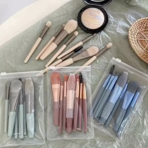 8pcs High Quality Makeup Brush Set Portable Foundation Powder Brush Eye Shadow Eyebrow Brush Kit Make Up Tool
