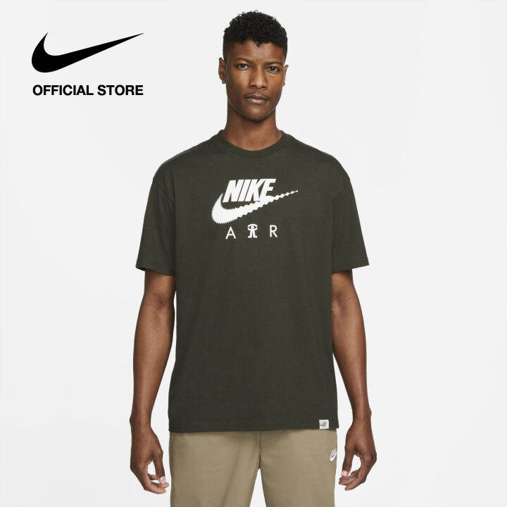 Black and green outlet nike t shirt