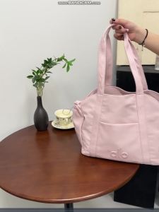 2026 New ALO Embossed Logo Tote Bag Side Drawstring Design Lightweight Water Resistant Ladies Workout Travel School Shoulder Bag