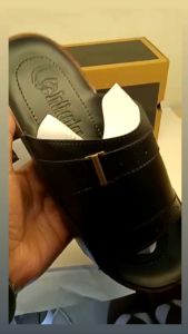 SANDAL MODEL KOKOP UNTUK PRIA DEWASA