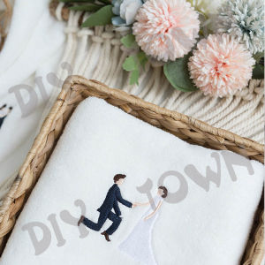 personalized gifts/wedding/Embroidery/ bath towel Towel/ Customized Gifts/ Free Personalized Name
