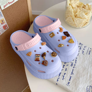 LHSunday ห้ามพลาด รองเท้าแตะผู้หญิง ทรงหัวโตแฟชั่นขายดีที่สุด สีสวยมีหลายสีให้เลือก ใส่สบายยางนิ่มและเบา มีตัวติดในชุดให้เลยไม่ต้องซื้อแยก