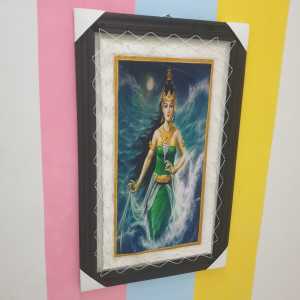 Hiasan Dinding Lukisan Nyi Roro Kidul Jumbo Sablon Asli Kulit KAmbing