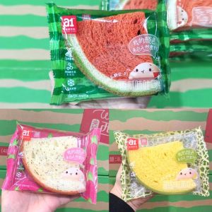 Watermelon Flavored Toast Bread Cantaloupe Dragon Fruit Flavored Layer Cake
