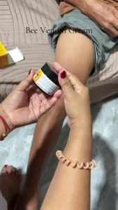 Bee Venom Turmeric Joint Cream Muscle Rub Balm for Daily Knee and Back Comfort