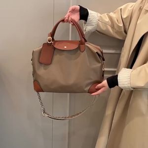 Large-capacity nylon tote bag for women 2025 Cross-border new style shoulder bag suitable for commuting and casual wear tote bag