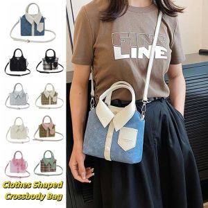 LANGJ แบบเกาหลี กระเป๋าสะพายข้างรูปทรงเสื้อผ้า หนัง PU สง่างาม กระเป๋าถือผู้หญิง ถุงเก็บของ ปุ่มแม่เหล็ก กระเป๋าสะพายทรงสี่เหลี่ยมขนาดกะทัดรัด คุณผู้หญิง