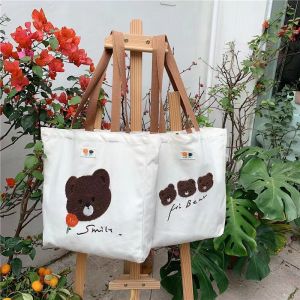2026 NEW ARRIVAL embroidered yarn cute cartoon large capacity magnetic lock shoulder hand canvas tote bag 2262