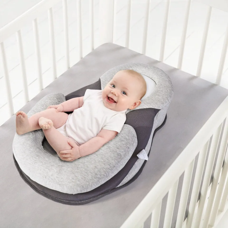 Baby bed and pillow hotsell