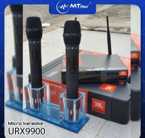 Micro không dây URX9900 nhỏ gọn âm thanh hay chống hú rít tốt. Tay cầm micro mang đến cảm giác chắc chắn vừa tay chống trơn trượt màn hình LCD hiển thị tần số và tình trạng pin cùng nút nguồn cho người dùng dễ dàng sử dụng.
