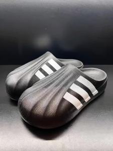 Classic Three-Bar Clog Sandals Summer Shell-Toe Slippers for Men and Women Thick-Soled Height-Increasing Slip-On Sandals